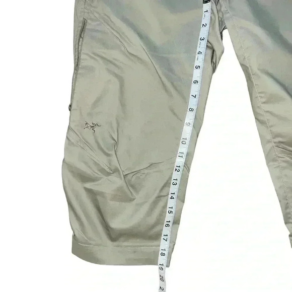 ARC’TERYX Women’s Trim Fit khaki nwot hiking biking size 8 - Picture 10 of 10